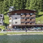 Sorapiss Apartment